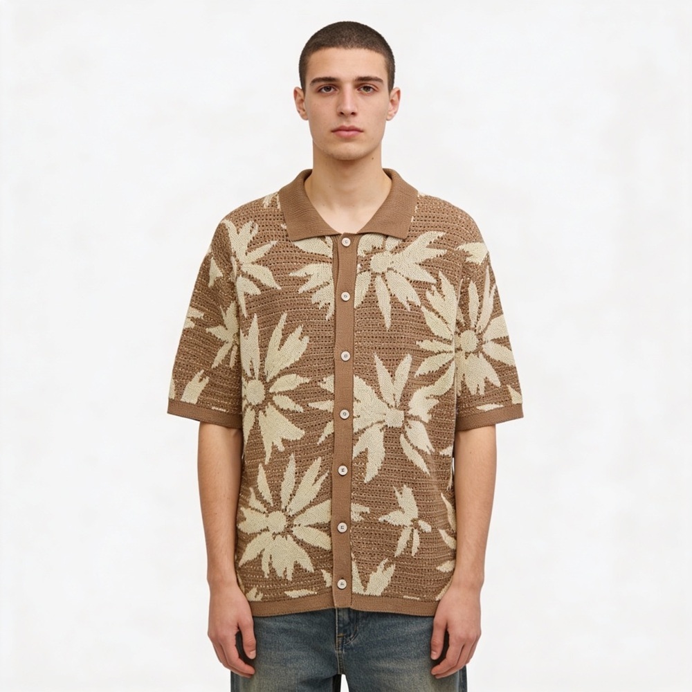 MASSIVE LUXURY Short Sleeve Button Down Knit Sweater Tropical Print Size L NEW